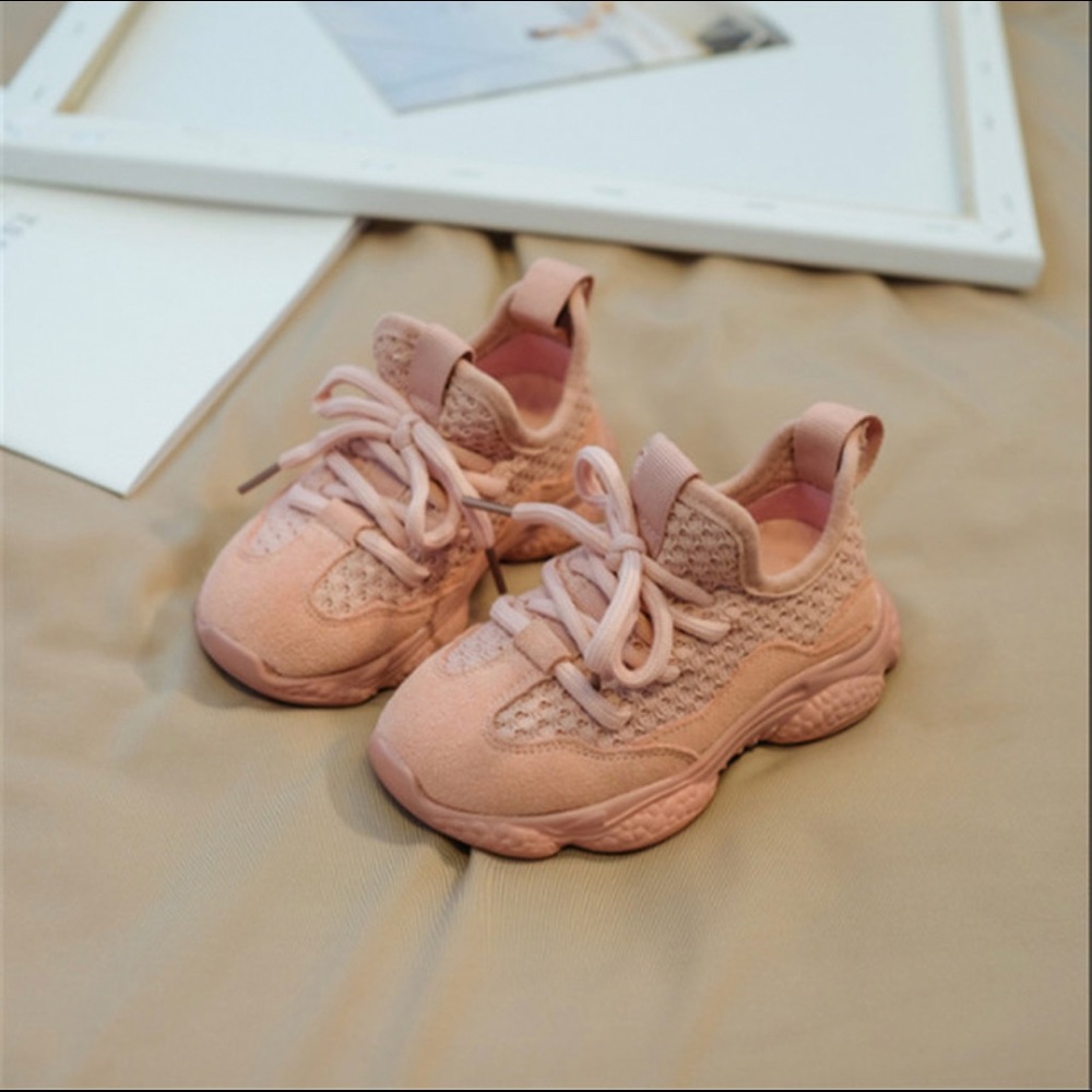 Kid’s shoes